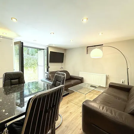 شقة Cozy 1br Flat Next To Ndk With Private Patio *