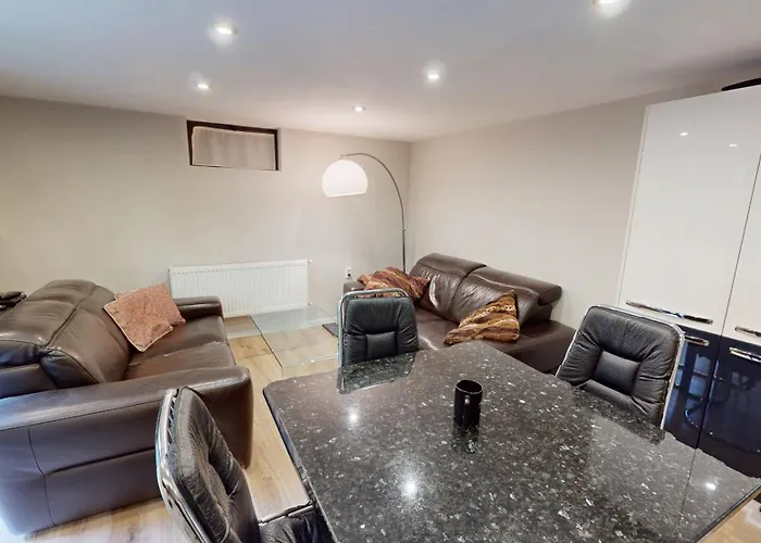 公寓 Cozy 1br Flat Next To Ndk With Private Patio *